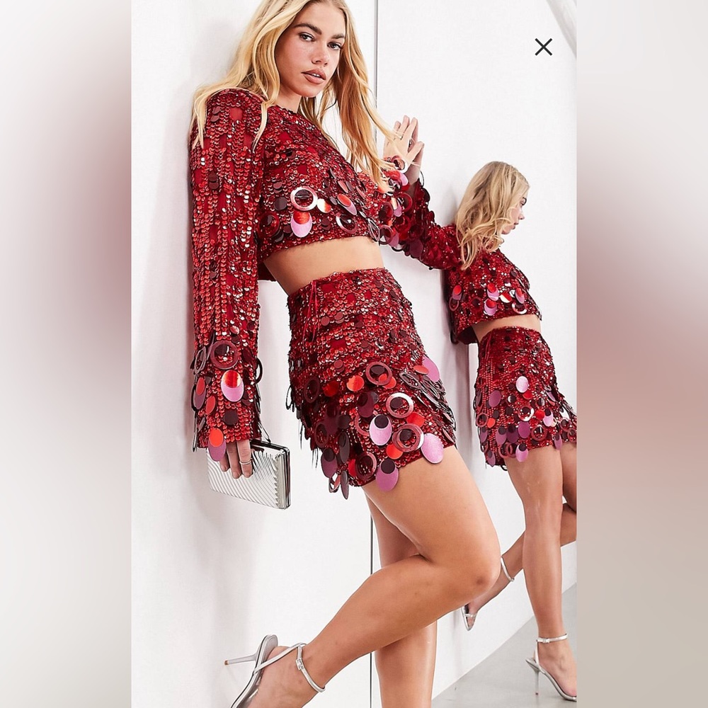 Retro red sequin set